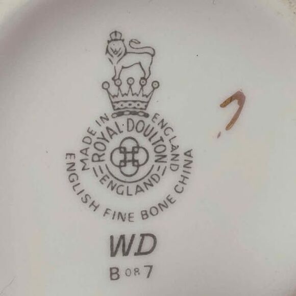 Royal Doulton Teacup and Saucer Repton Vintage - Picture 5 of 7